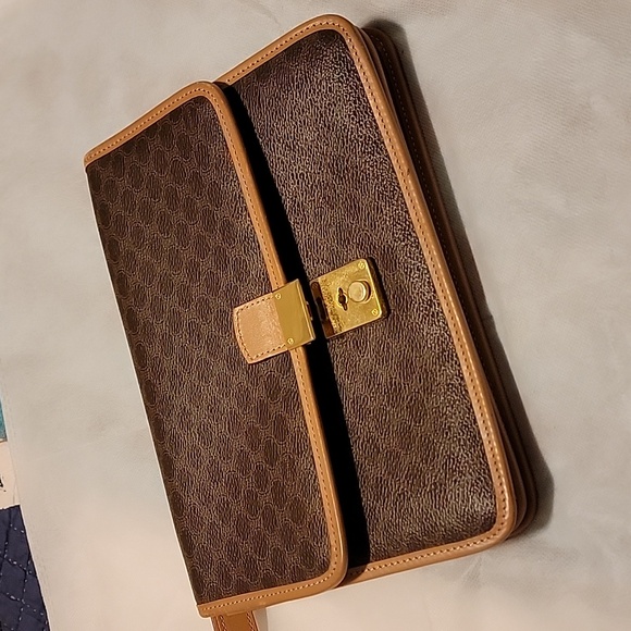 Authentic Celine clutch - Picture 13 of 13